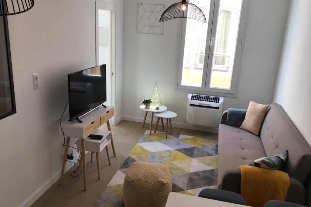 Appartement 2 Chambres Refait A Neuf, Climatise, A 2 Min De La Mer 尼斯 外观 照片