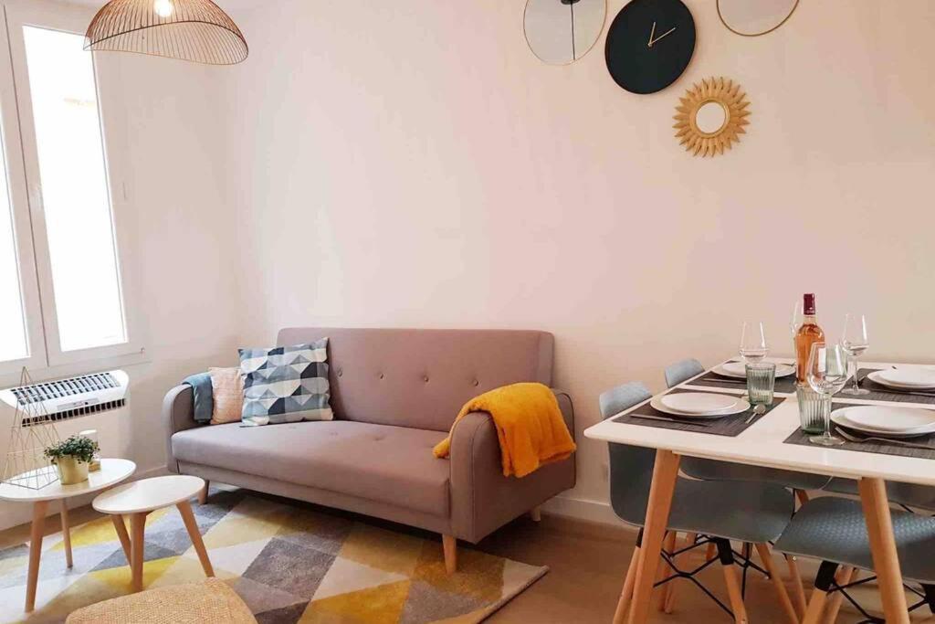 Appartement 2 Chambres Refait A Neuf, Climatise, A 2 Min De La Mer 尼斯 外观 照片
